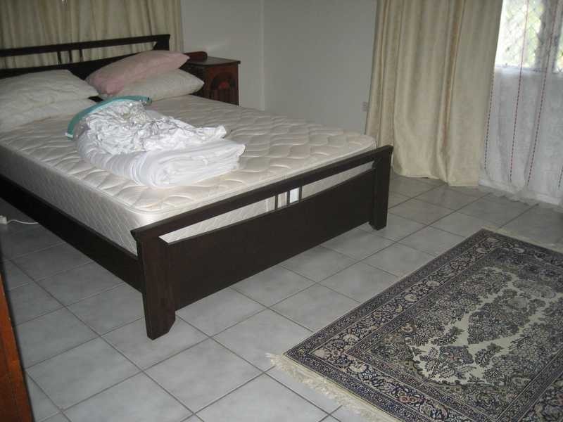 18 Werona Street, Mundingburra QLD 4812