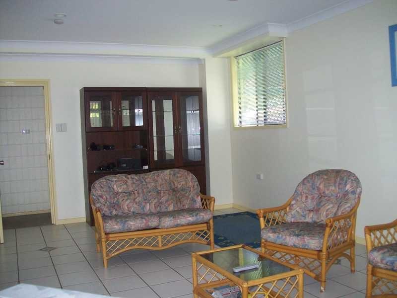 Unit 1/270 Walker Street, Townsville QLD 4810