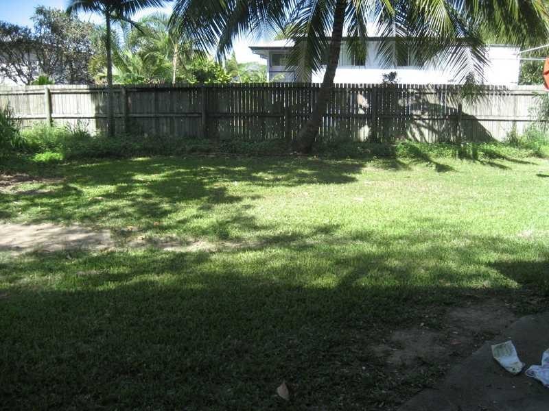 8 Dimmock Street, Heatley QLD 4814