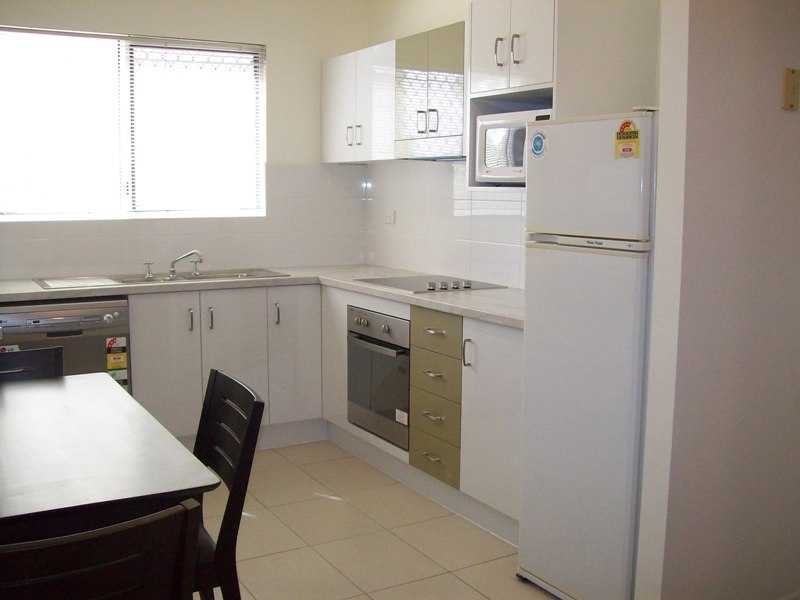 Unit 4/50 Mcilwraith Street, South Townsville QLD 4810