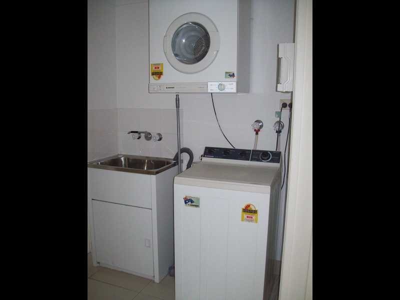 Unit 4/50 Mcilwraith Street, South Townsville QLD 4810