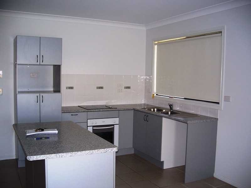 7 Crista Court, Kelso QLD 4815