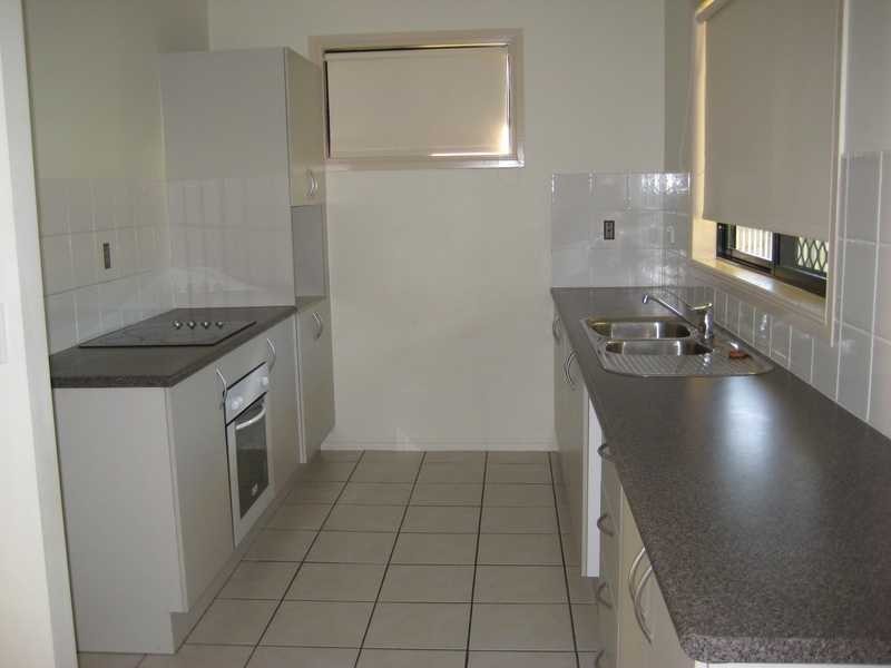 5 Crista Court, Kelso QLD 4815