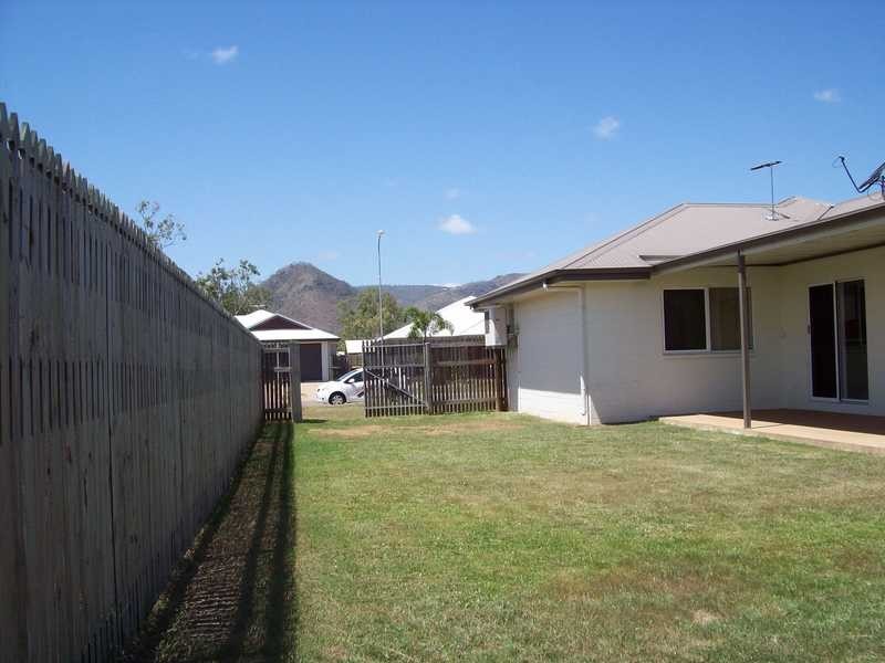 3 Lark Court, Condon QLD 4815