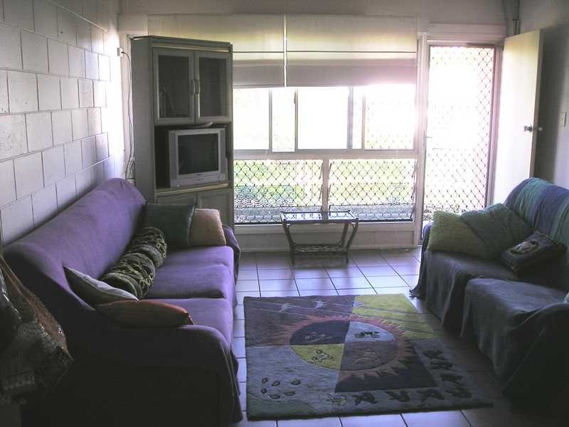 Unit 3/135 Mitchell Street, North Ward QLD 4810