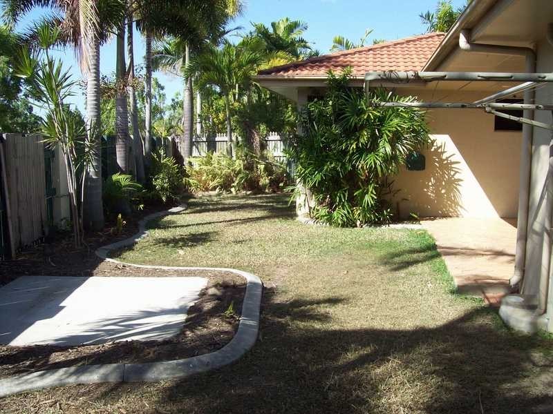 Unit 1/41 Wheeler Circuit, Kirwan QLD 4817