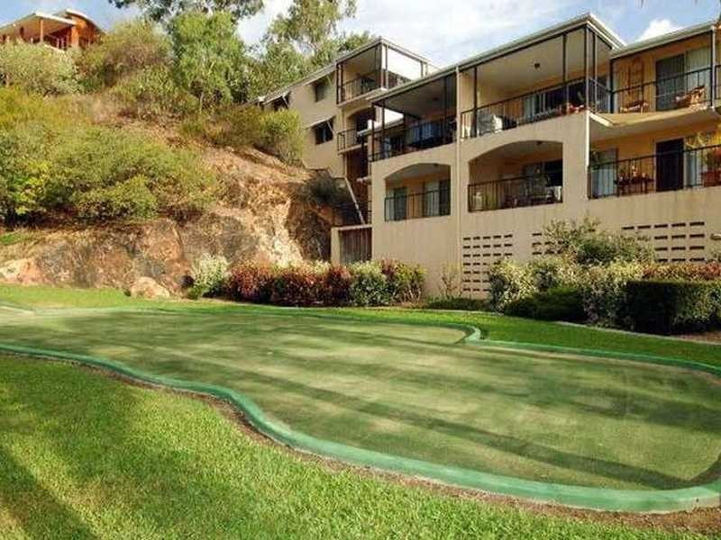 Unit 17/34 Bundock Street, Belgian Gardens QLD 4810