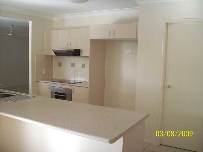 7 Minstrel Court, Bushland Beach QLD 4818