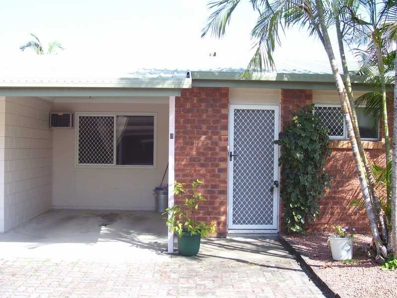 Unit 8/20 Roberts Street, Hermit Park QLD 4812