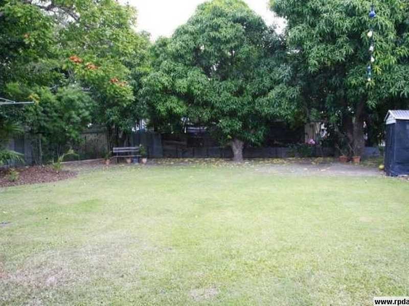 25 Charles Street, Gulliver QLD 4812