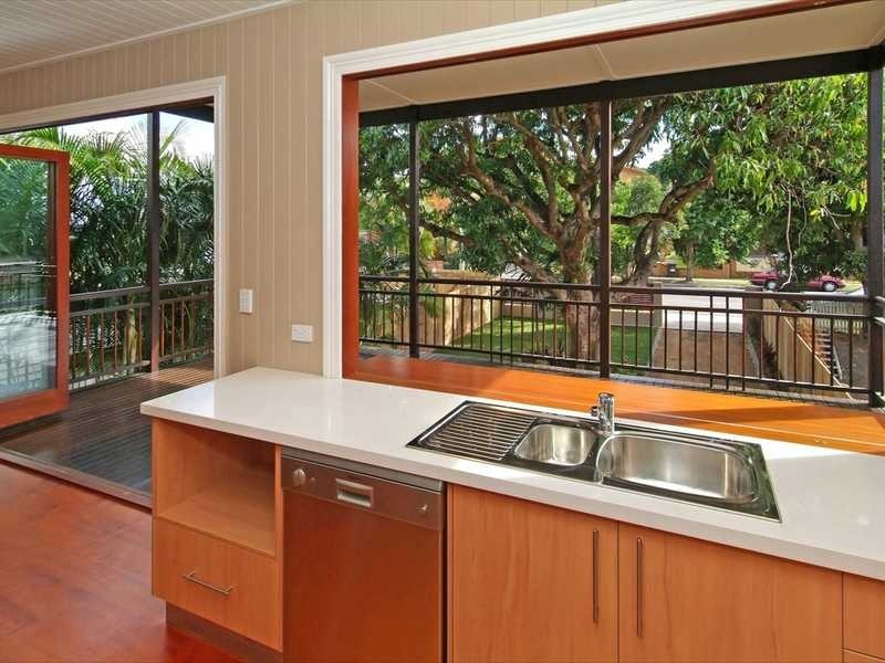 18 Stuckey Road, Clayfield QLD 4011