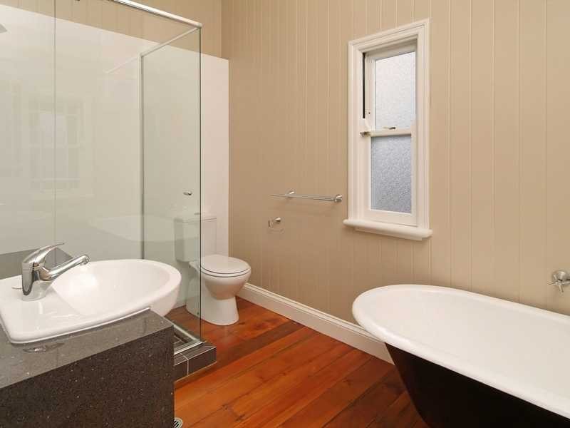 18 Stuckey Road, Clayfield QLD 4011