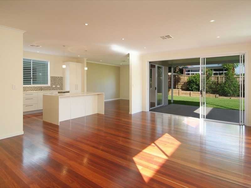 10 Tufnell Street, Nundah QLD 4012