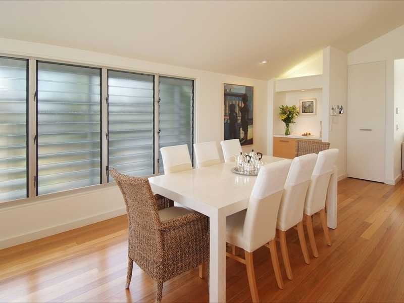 8 Sixth Avenue, Windsor QLD 4030