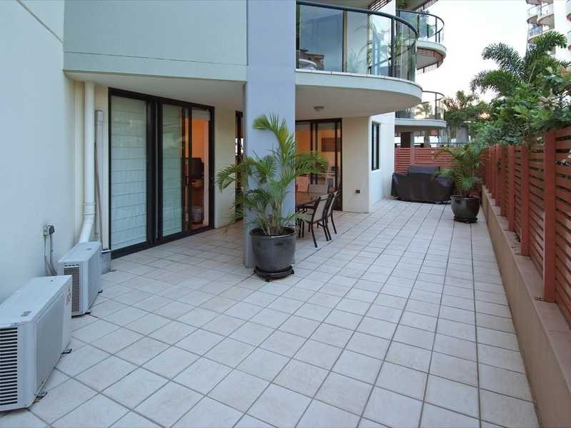 16/9 Sylvan Road, Toowong QLD 4066