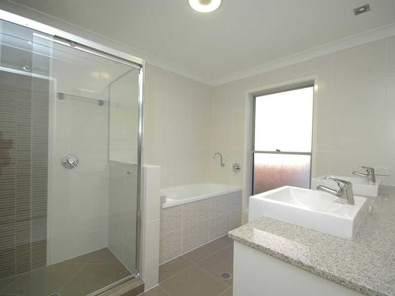 110 Mein Street, Hendra QLD 4011