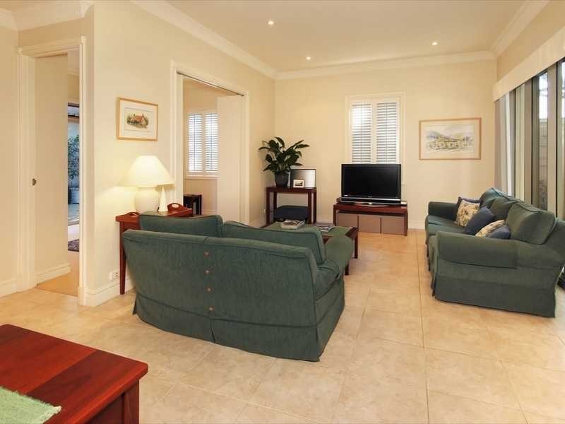 78 Woodville Street, Hendra QLD 4011