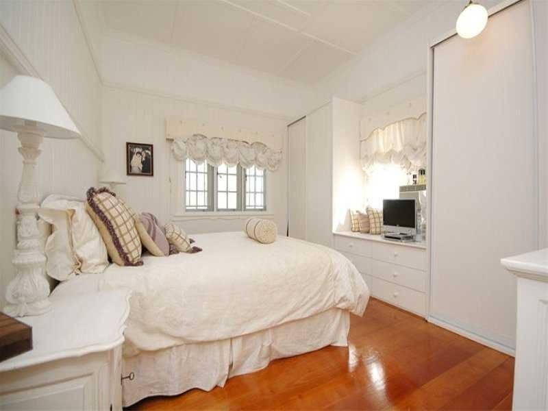 24 Brooke Street, Clayfield QLD 4011