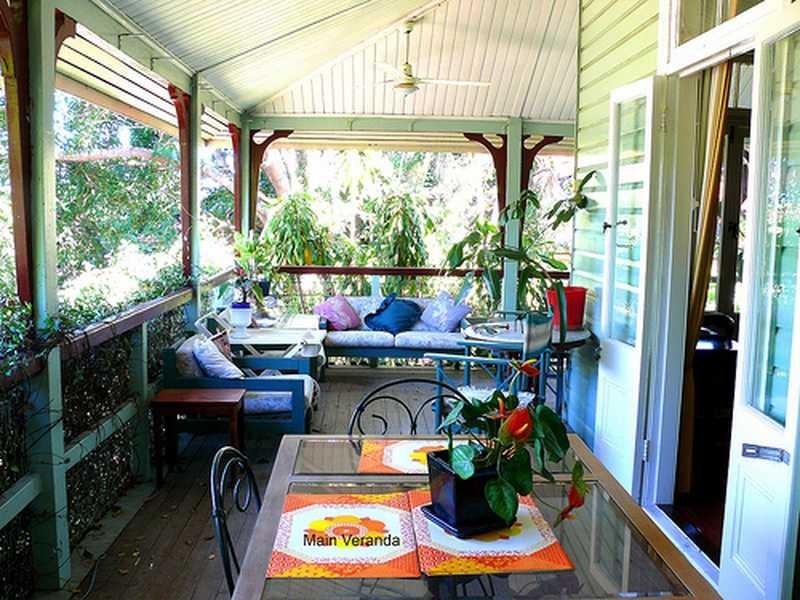 16 Toorak Road, Hamilton QLD 4007