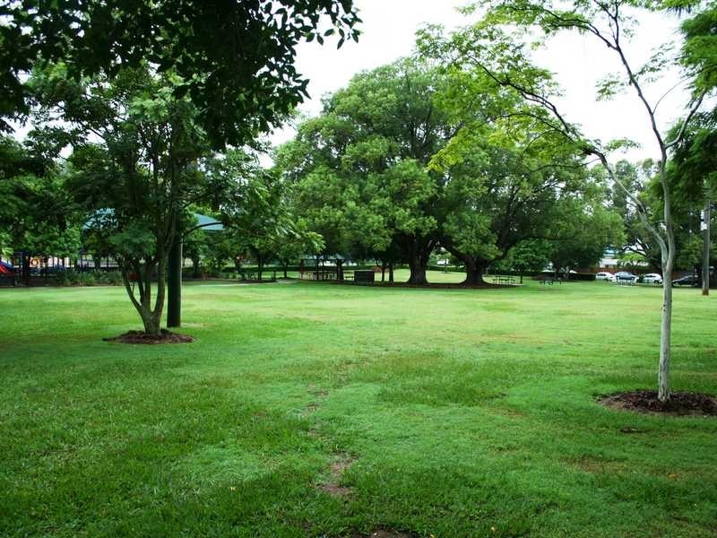 30 Burilda Street, Hendra QLD 4011