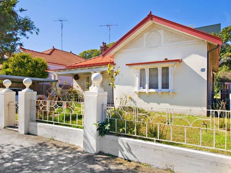 210 Doncaster Avenue, Kensington NSW 2033