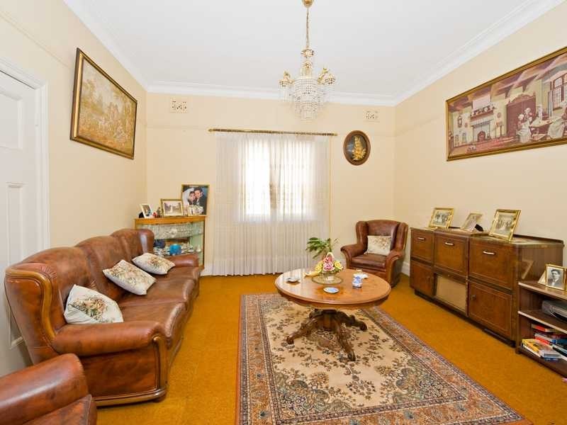 210 Doncaster Avenue, Kensington NSW 2033