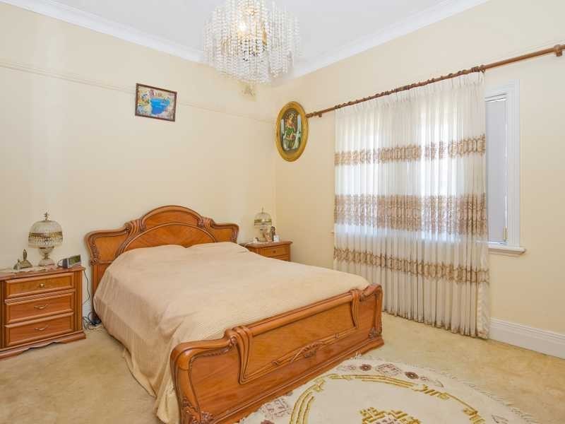 210 Doncaster Avenue, Kensington NSW 2033