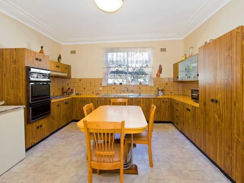 210 Doncaster Avenue, Kensington NSW 2033