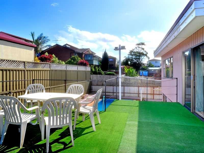 75 Mirrabooka Crescent, Little Bay NSW 2036