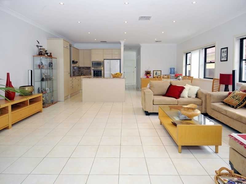 1301 Anzac Parade, Chifley NSW 2036