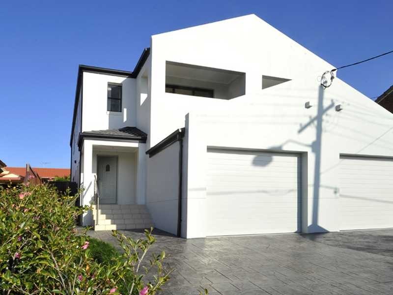 1301 Anzac Parade, Chifley NSW 2036