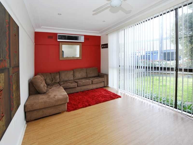 90 Stephen Road, Botany NSW 2019