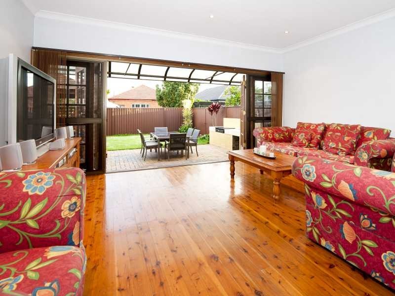 41 Hughes Avenue, Mascot NSW 2020