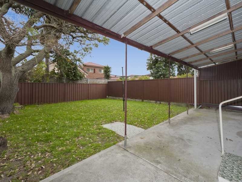24 Middlemiss Street, Mascot NSW 2020