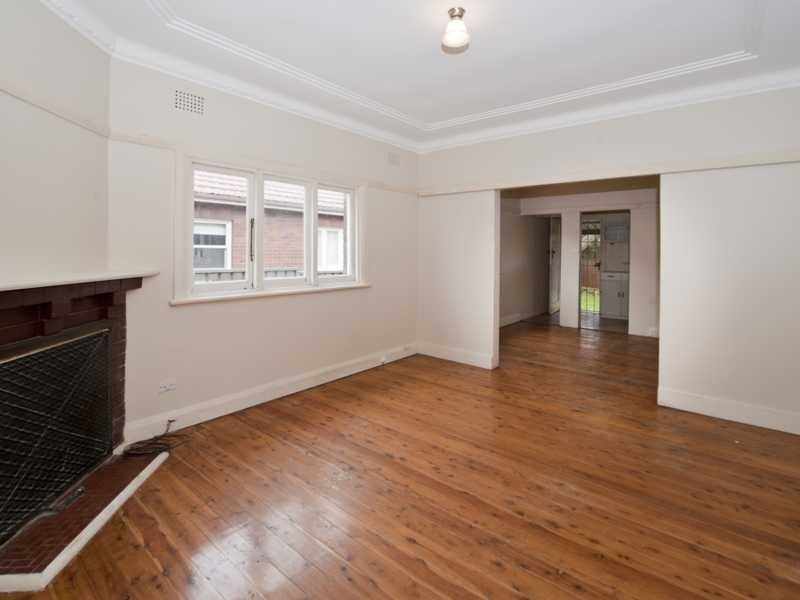 24 Middlemiss Street, Mascot NSW 2020