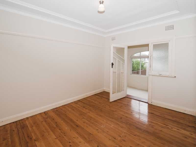 24 Middlemiss Street, Mascot NSW 2020