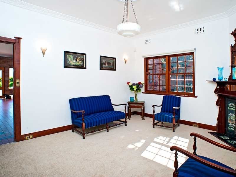 43 Rosebery Avenue, Kensington NSW 2033