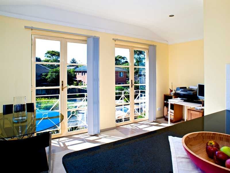 2/27 New Orleans Cres, Maroubra NSW 2035