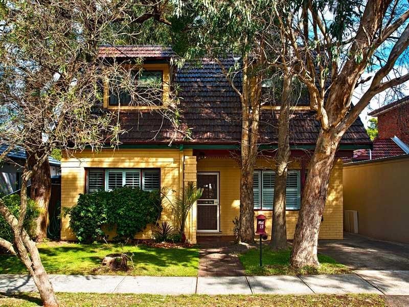19 Maxwell Rd, Pagewood NSW 2035