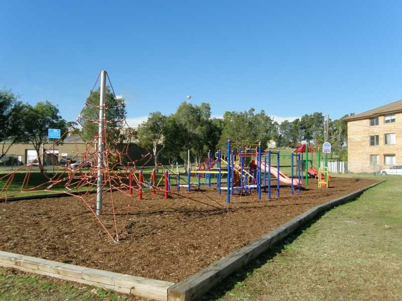 9/16 Grace Campbell Crescent, Hillsdale NSW 2036