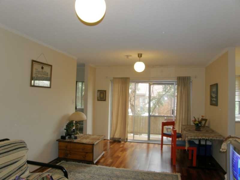 42/13 Grace Campbell Crescent, Hillsdale NSW 2036