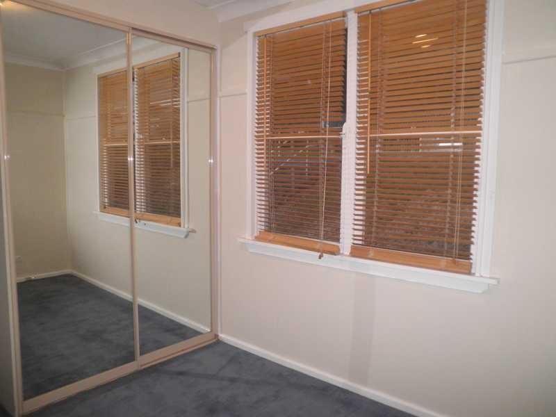 38 Lasseter Avenue, Chifley NSW 2036