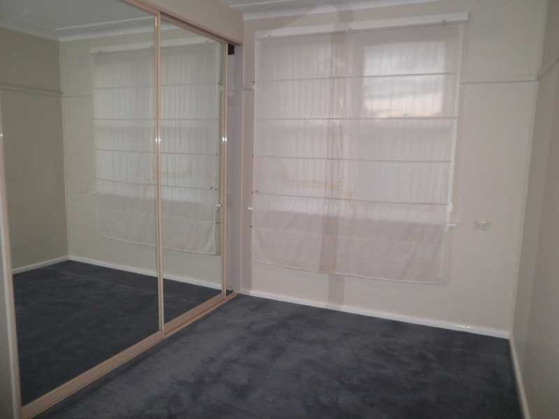 38 Lasseter Avenue, Chifley NSW 2036