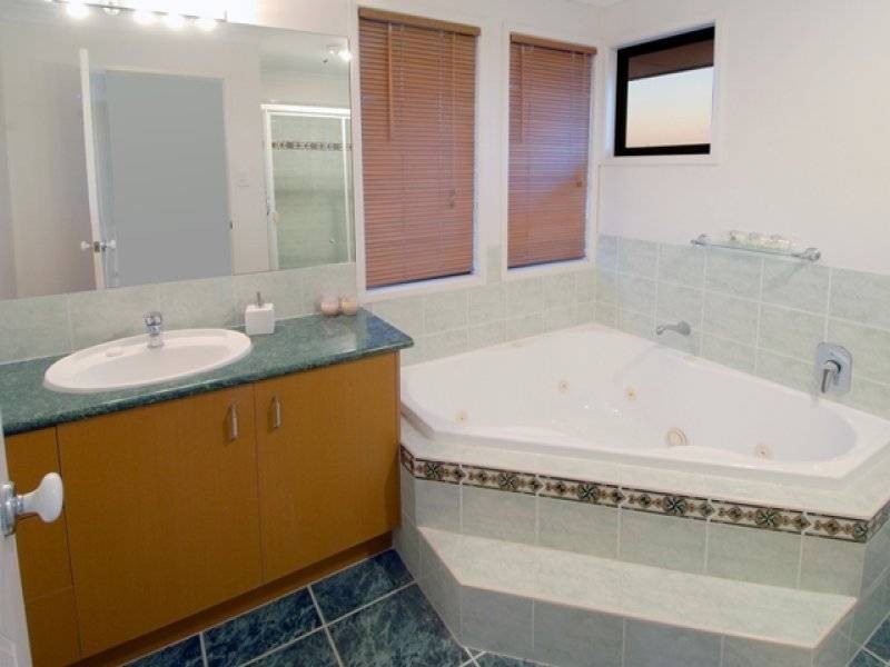 23 Godwin Place, Pelican Waters QLD 4551