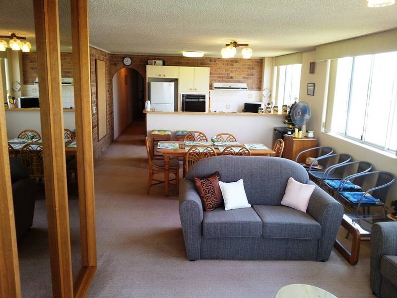 8/69 Golden Beach Esplanade, Golden Beach QLD 4551