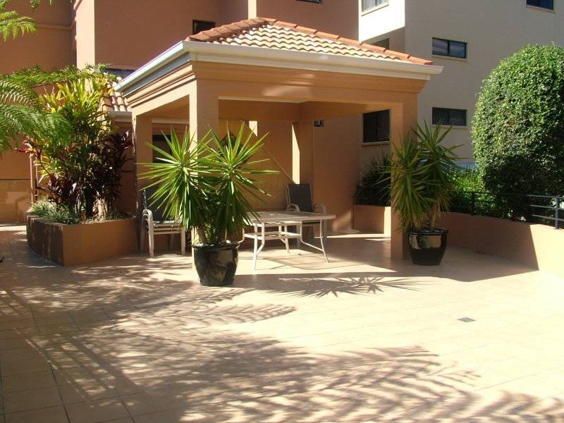 2/40 Golden Beach Esplanade, Golden Beach QLD 4551