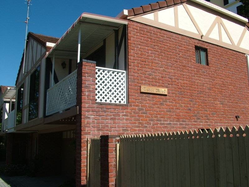 4/71 Landsborough Parade, Golden Beach QLD 4551