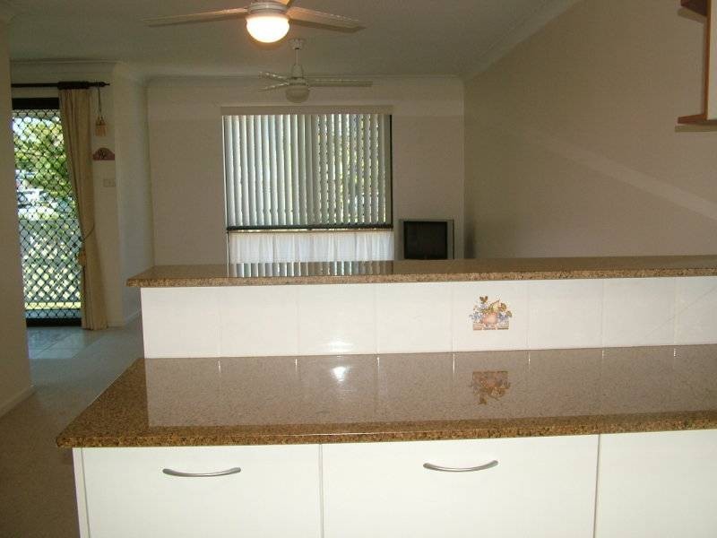 4/71 Landsborough Parade, Golden Beach QLD 4551