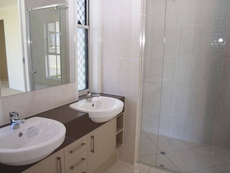 52 Bellanboe Circuit, Pelican Waters QLD 4551