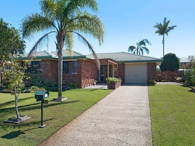 13 Maryann Street, Golden Beach QLD 4551